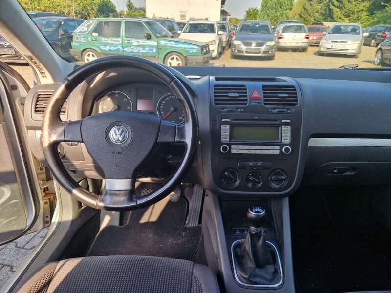 Gebraucht 2008 VW Golf V 1.9 Diesel 105 cars.hp (€ 1.800) 1130 WIEN