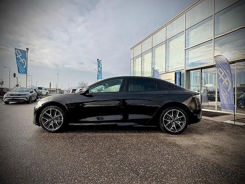 Neu BYD Seal 389 kW (530 PS) 2026 Polar white Limousine