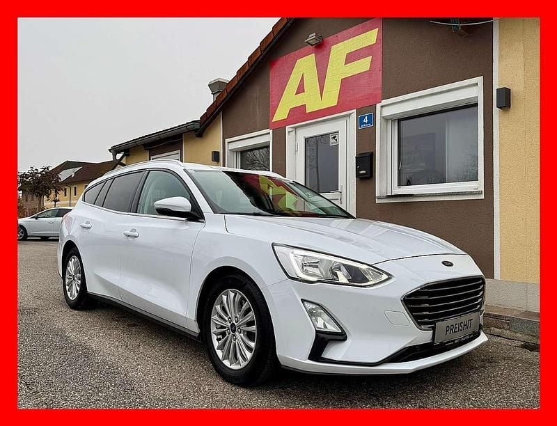 Weiß Gebraucht 2019 Ford Focus Business Edition Kombi | € 10.900 (Fairer Preis) - Bild 1/4