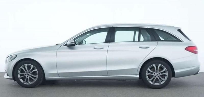 Gebraucht Mercedes C200 Avantgarde 136 PS (100 kW) 2017 Grau Kombi