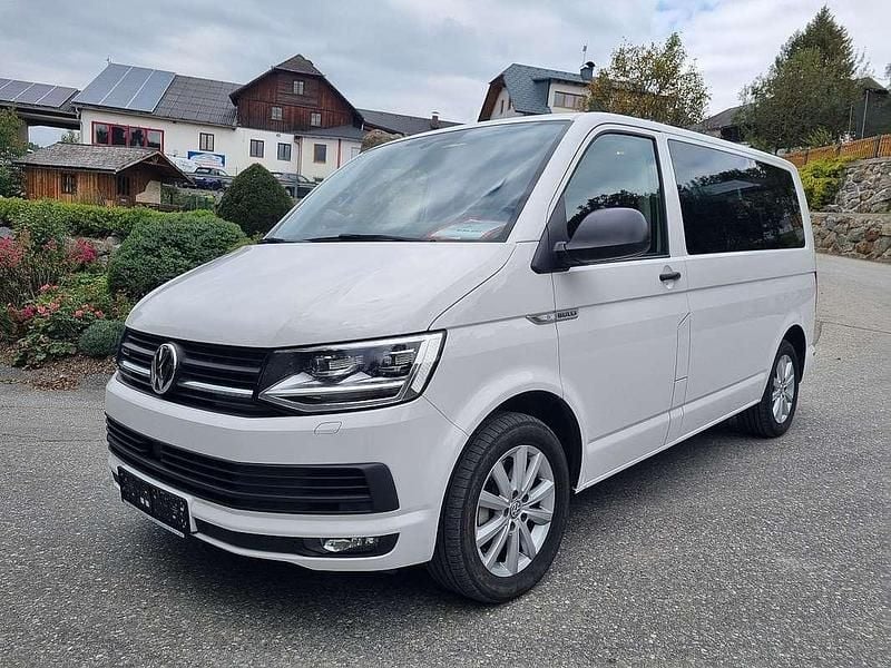 Weiß Gebraucht 2019 VW Multivan Van | € 34.750 (Guter Preis) - Bild 1/4