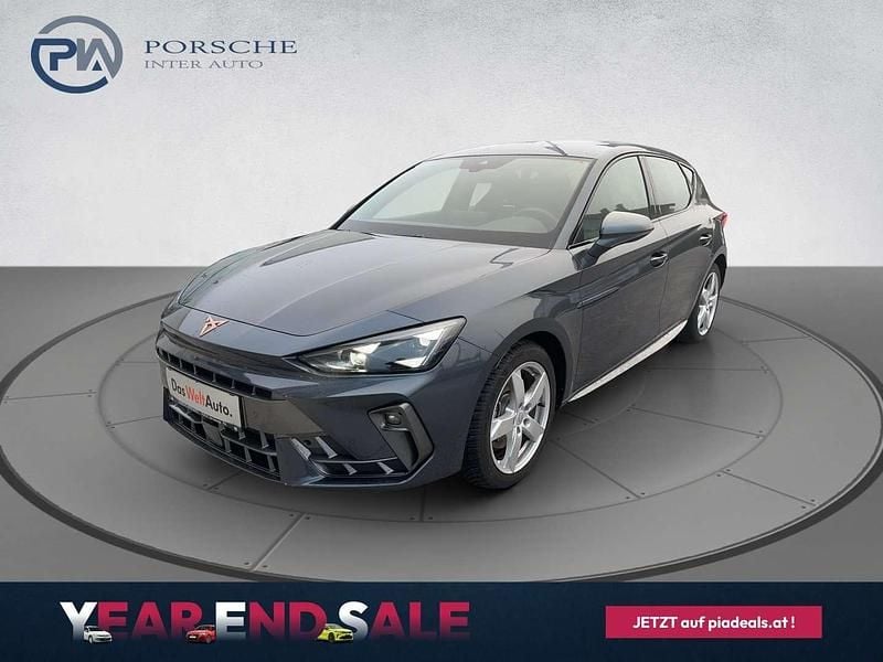 Grau Gebraucht 2024 Cupra Leon Limousine | € 33.990 (Teuer) - Bild 1/4