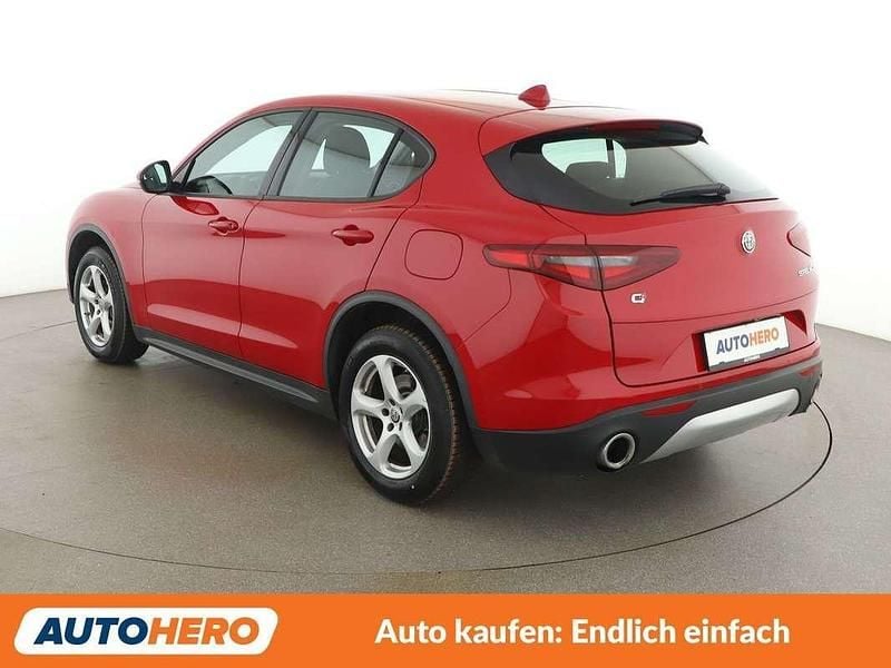 Gebraucht Alfa Romeo Stelvio Super 200 PS (147 kW) 2018 Rot SUV