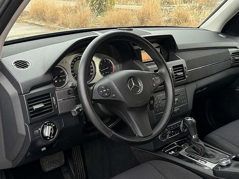 Gebraucht Mercedes GLK220 170 PS (125 kW) 2010 Grau SUV