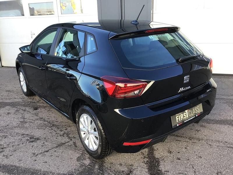 Neu Seat Ibiza Reference 95 PS (69 kW) 2025 Schwarz  metallic Kleinwagen
