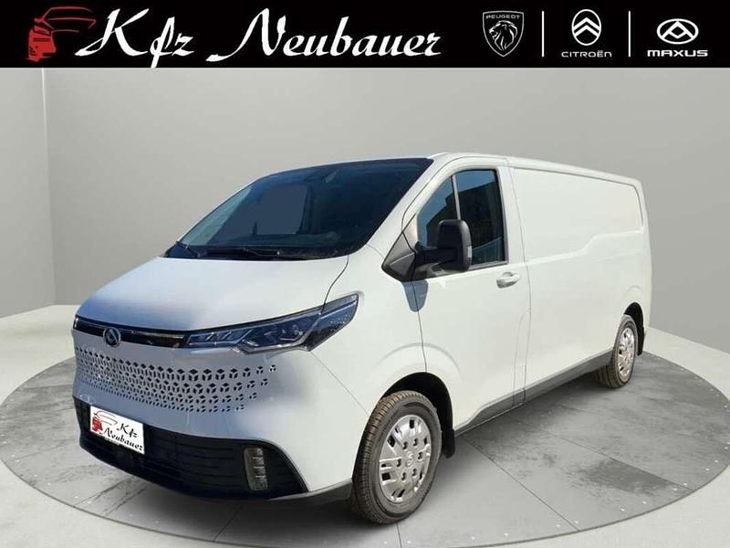 Neu Maxus eDeliver 7 150 kW (204 PS) 2025 Weiß Van