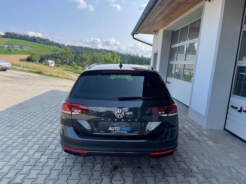 Gebraucht VW Passat Business 190 PS (139 kW) 2020 Grau Kombi