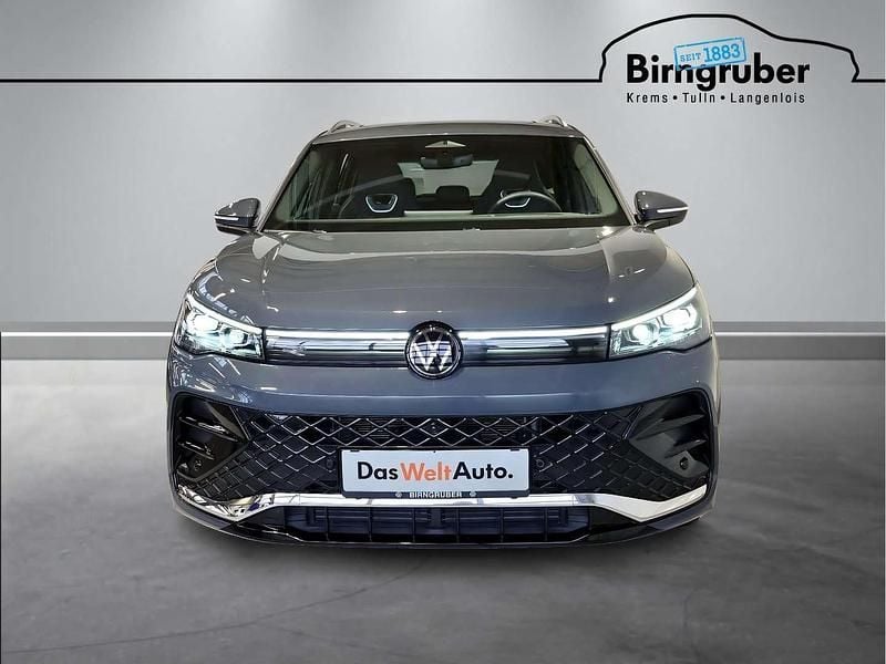 Gebraucht VW Tiguan Sport 150 PS (110 kW) 2025 Grau SUV
