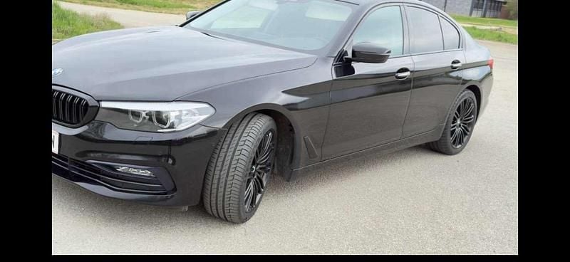 Gebraucht BMW 530 Gran Turismo 265 PS (194 kW) 2017 Schwarz Limousine
