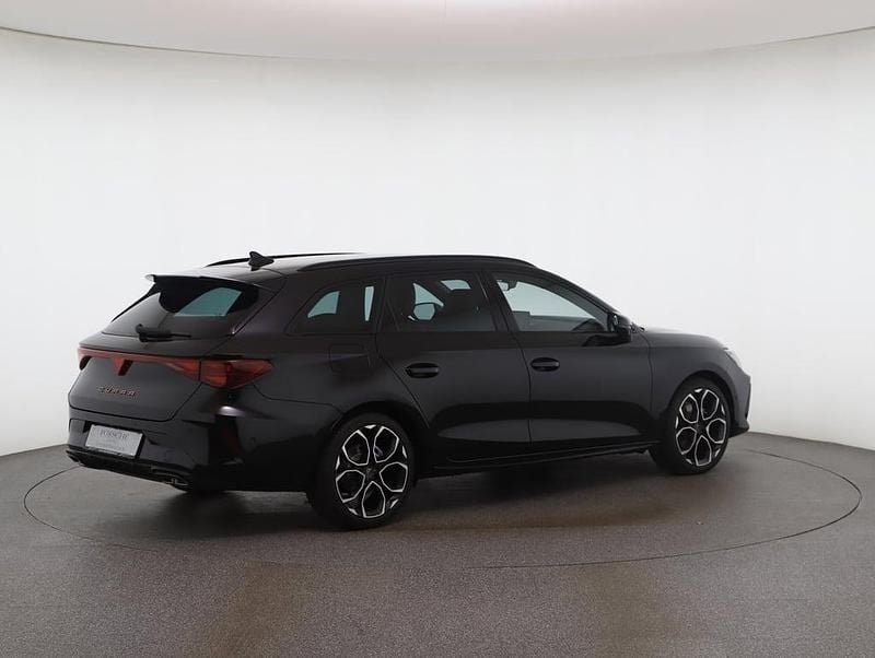 Gebraucht Cupra Leon 150 PS (110 kW) 2025 Schwarz  metallic Kombi