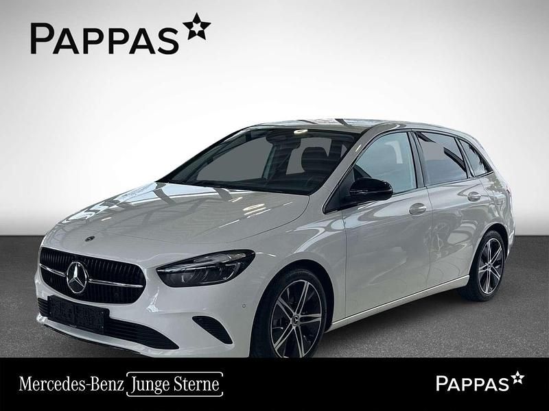 Gebraucht Mercedes B180 Progressive 116 PS (85 kW) 2025 Unilack polarweiß Van / Kleinbus