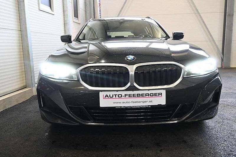 Gebraucht BMW 320 190 PS (139 kW) 2023 Schwarz Kombi