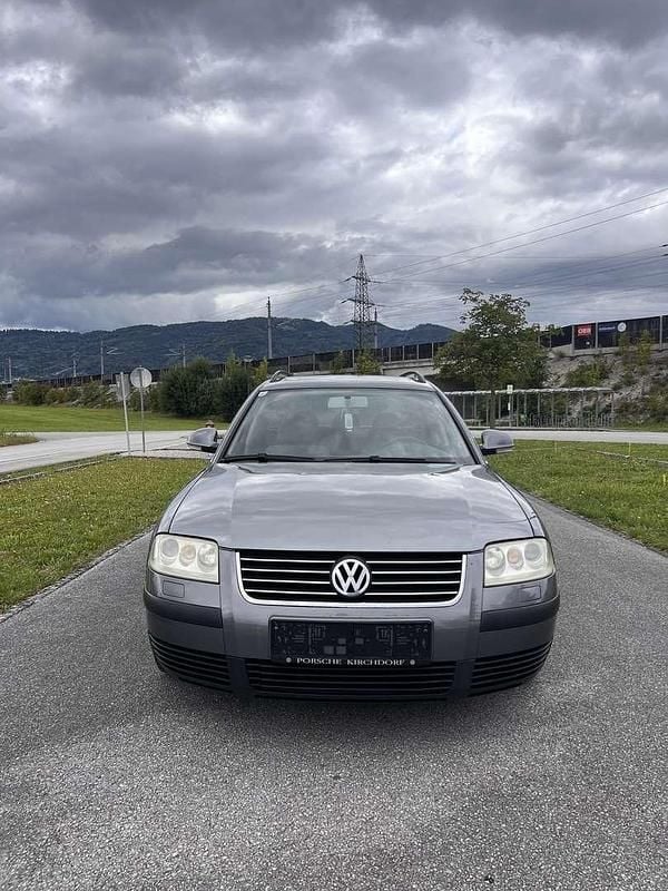 Gebraucht VW Passat 131 PS (96 kW) 2005 Grau Kombi