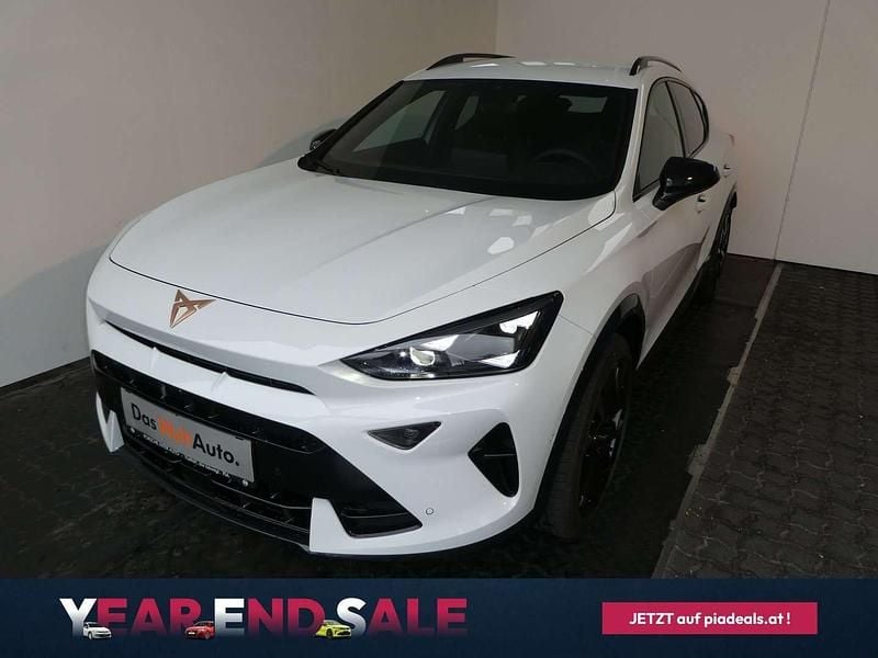 Weiss metallic Neu 2025 Cupra Formentor SUV | € 40.990 (Teuer) - Bild 1/4