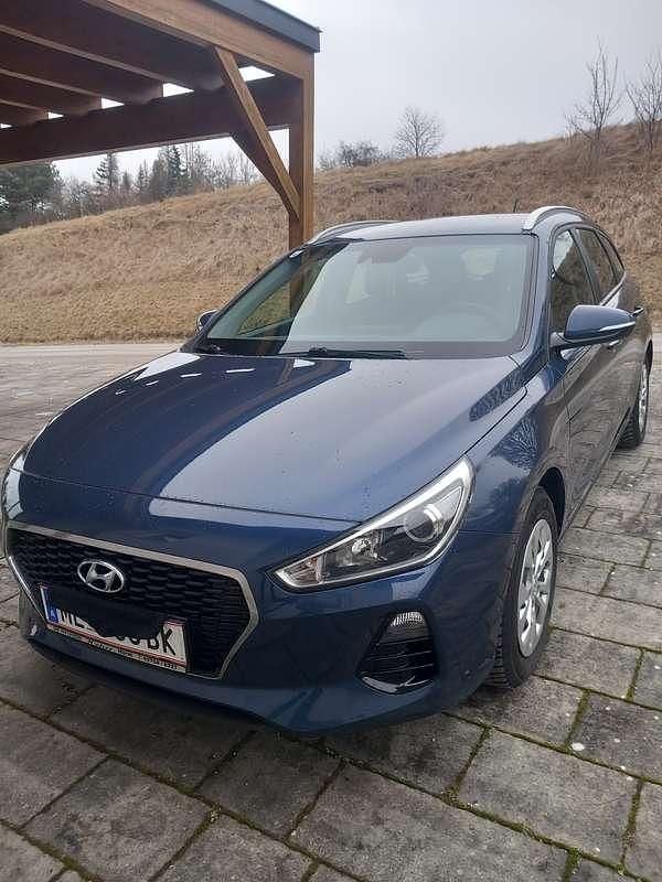 Gebraucht Hyundai i30 Edition 99 PS (72 kW) 2018 Blau Kombi