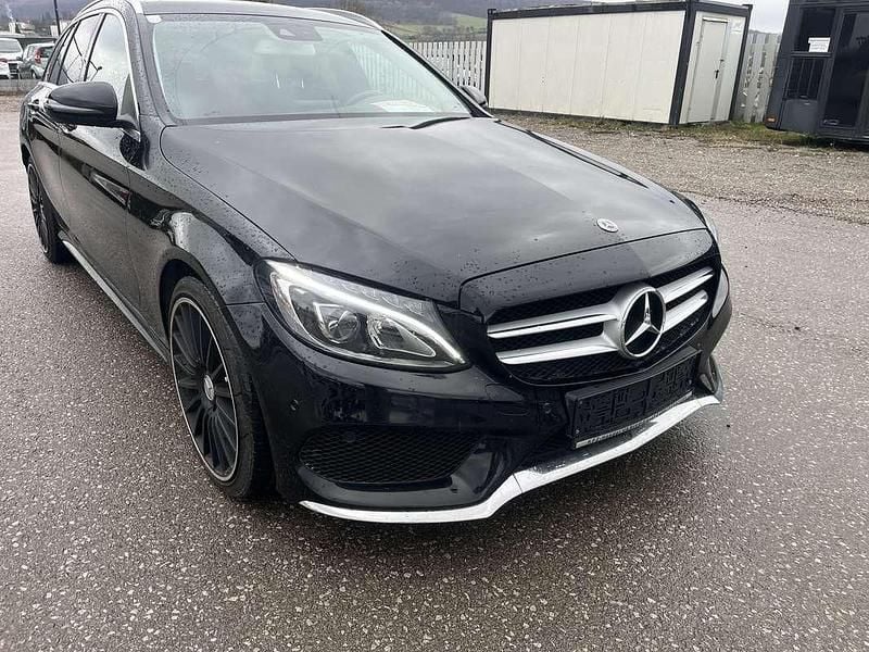 Gebraucht Mercedes C180 AMG line 116 PS (85 kW) 2017 Kombi