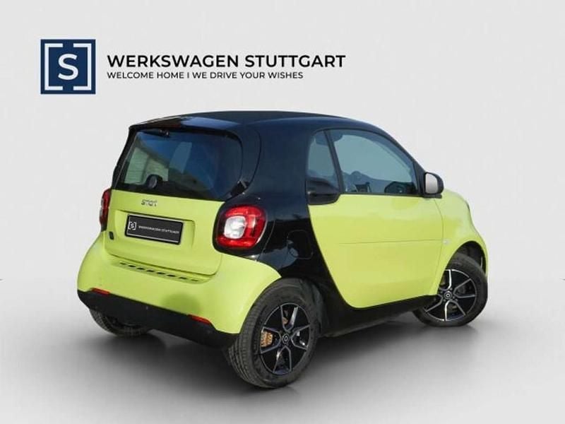 Gebraucht Smart ForTwo Electric Drive Passion 60 kW (82 PS) 2023 Grün Coupé