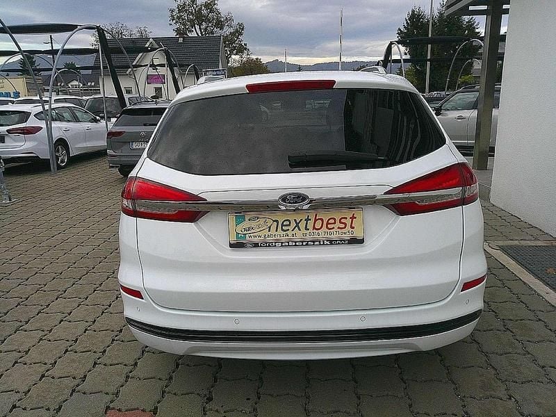 Gebraucht Ford Mondeo Titanium 140 PS (102 kW) 2019 Weiß Kombi