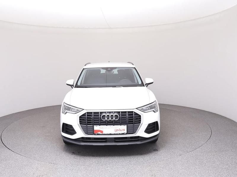 Neu Audi Q3 150 PS (110 kW) 2026 Weiss  normal SUV