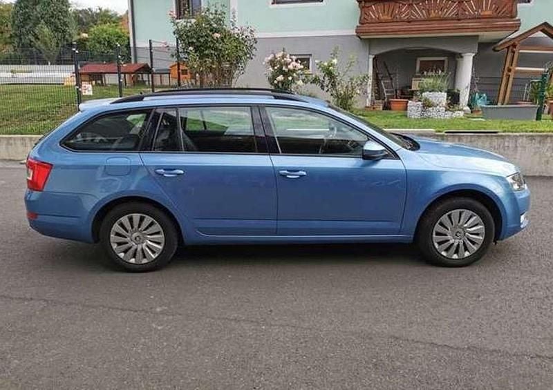 Gebraucht Skoda Octavia 110 PS (80 kW) 2017 Blau Kombi