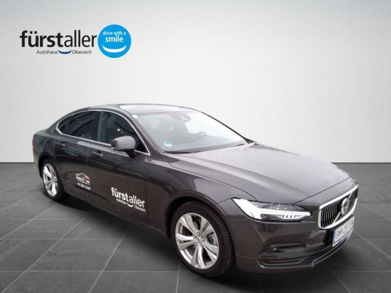 Gebraucht Volvo S90 Momentum 235 PS (172 kW) 2021 Limousine