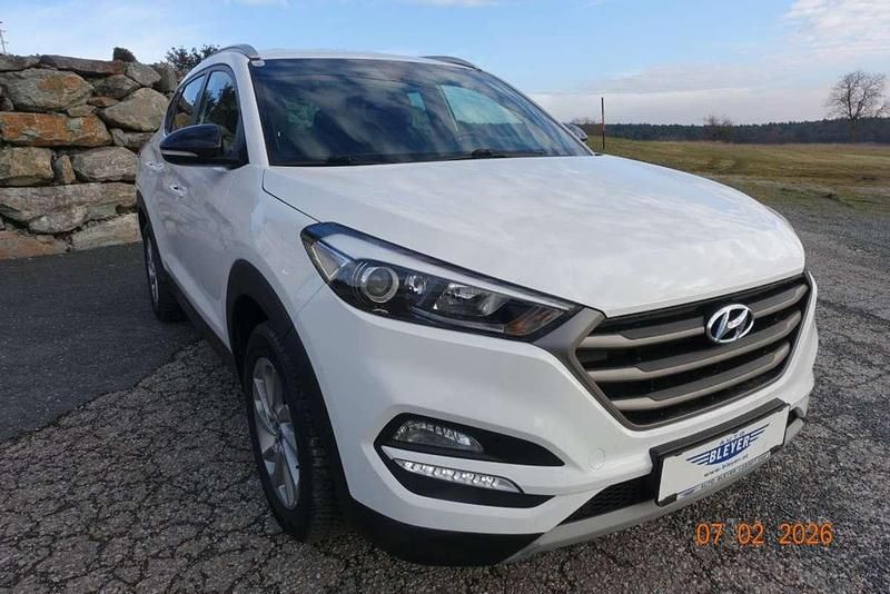 Gebraucht Hyundai Tucson GO! 116 PS (85 kW) 2019 Weiß SUV