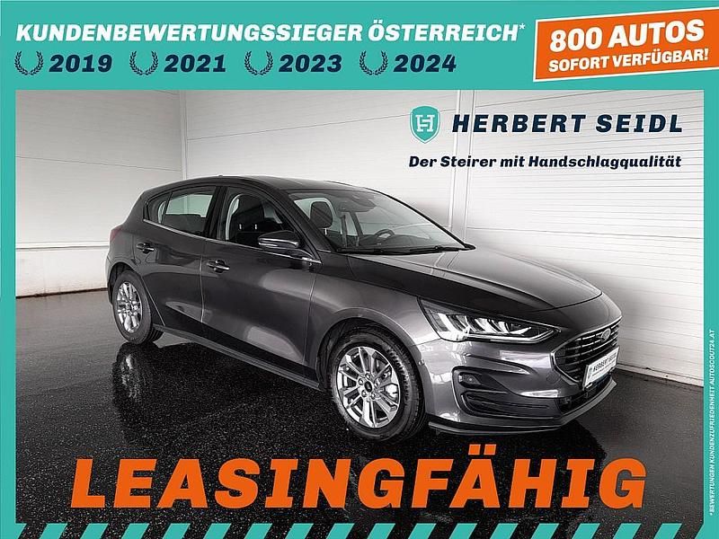 Grau Gebraucht 2023 Ford Focus Style Limousine | € 19.880 (Fairer Preis) - Bild 1/4