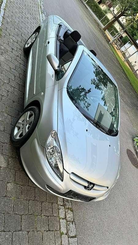 Gebraucht Peugeot 307 CC 109 PS (80 kW) 2005 Cabrio