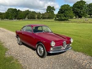 Rot Gebraucht 1959 Alfa Romeo Giulietta Sprint Kleinwagen | € 39.917 - Bild 1/4