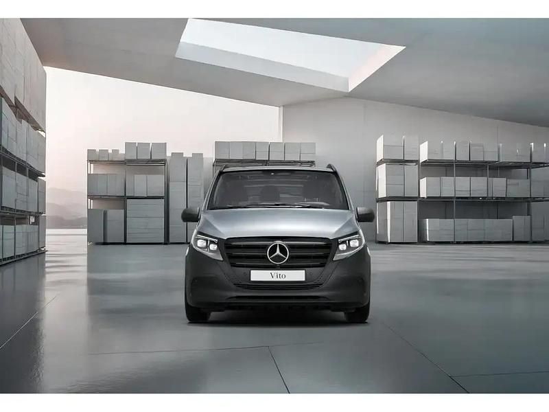 Gebraucht Mercedes Vito 136 PS (100 kW) 2024 Silber Van