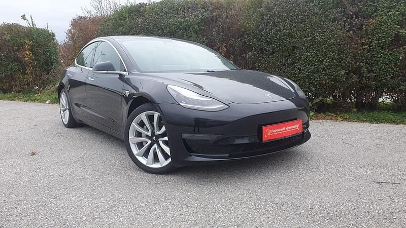 Solid black Gebraucht 2020 Tesla Model 3 Long Range AWD Limousine | € 22.890 (Guter Preis) - Bild 1/4