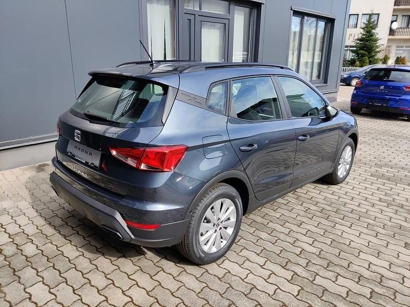 Neu Seat Arona Style 115 PS (84 kW) 2025 Dunkelgrau  metallicperleffekt SUV