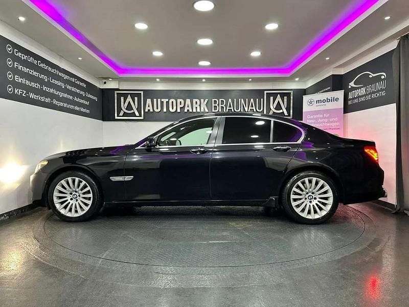 Gebraucht BMW 730 245 PS (180 kW) 2011 Schwarz Limousine
