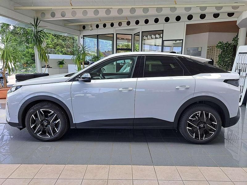Gebraucht Peugeot 3008 Allure 136 PS (100 kW) 2025 Weiß SUV