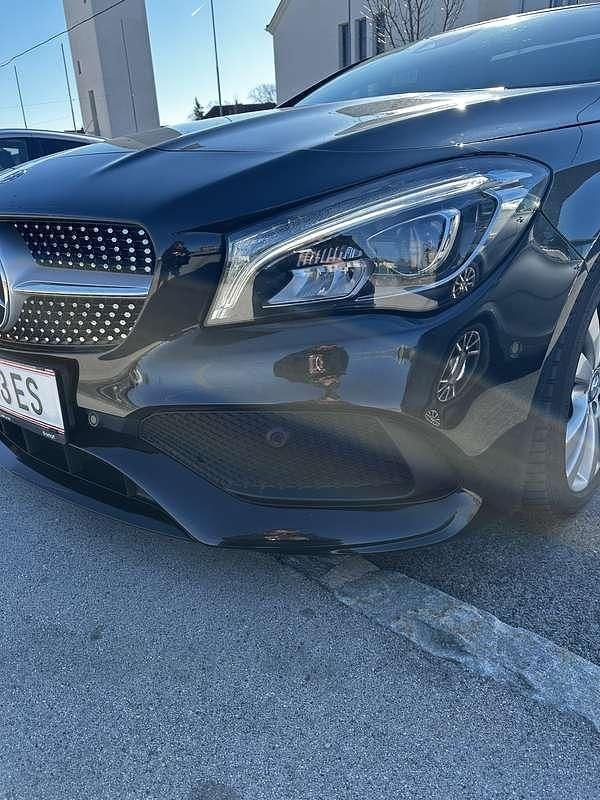 Gebraucht Mercedes CLA200 Shooting Brake AMG line 136 PS (100 kW) 2018 Schwarz Kombi
