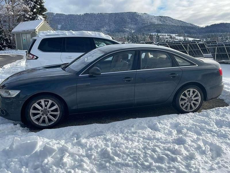 Gebraucht Audi A6 245 PS (180 kW) 2011 Blau Limousine