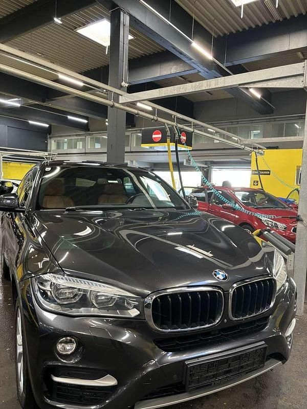 Gebraucht BMW X6 Sport Line 258 PS (189 kW) 2015 SUV