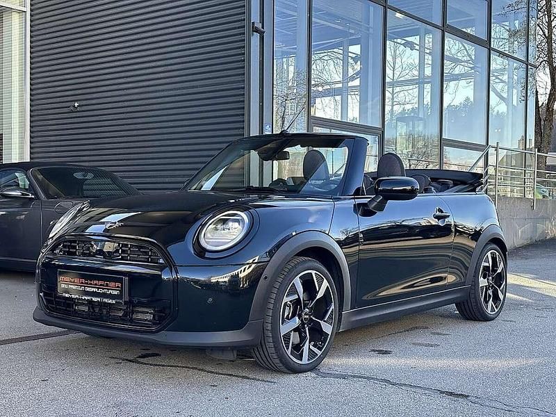 Gebraucht Mini Cooper Cabriolet 163 PS (119 kW) 2025 Schwarz Cabrio