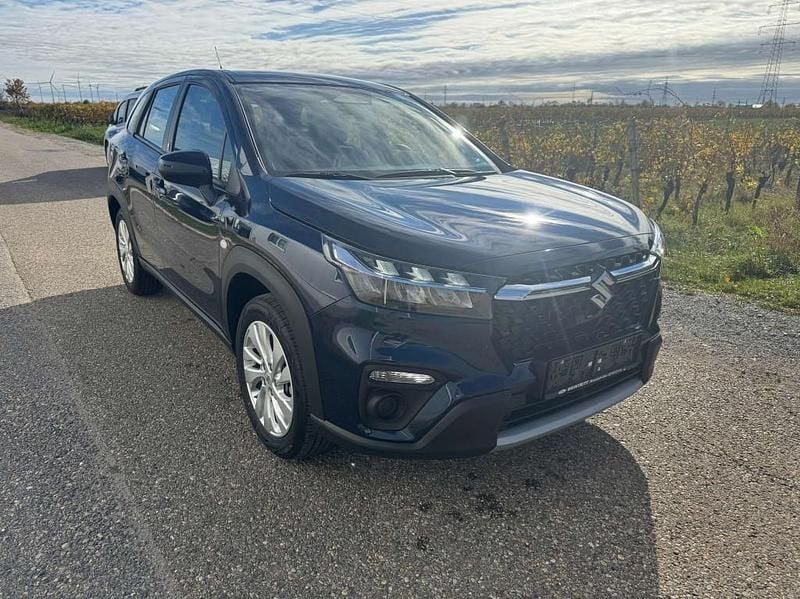 Gebraucht Suzuki SX4 S-Cross 110 PS (80 kW) 2025 Blau SUV