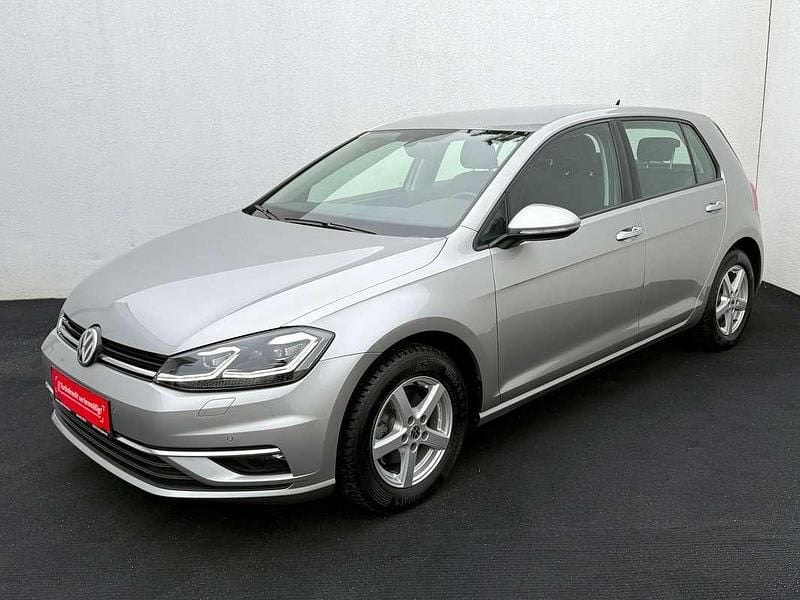 Gebraucht VW Golf VII 90 PS (66 kW) 2017 Silber Limousine