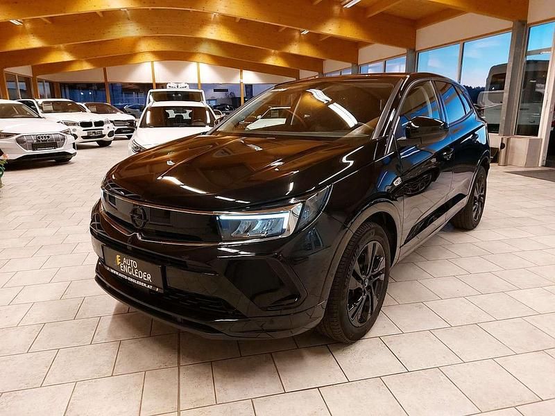 Gebraucht Opel Grandland X 131 PS (96 kW) 2023 Schwarz SUV