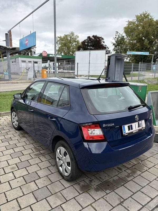 Gebraucht Skoda Fabia 60 PS (44 kW) 2017 Kleinwagen