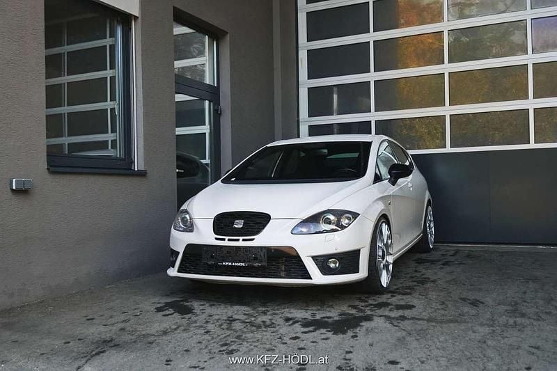 Gebraucht Seat Leon CUPRA 241 PS (177 kW) 2009 Weiß Limousine