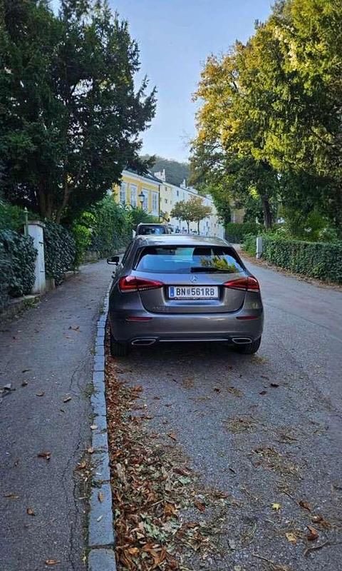 Gebraucht Mercedes A180 Progressive 116 PS (85 kW) 2018 Limousine