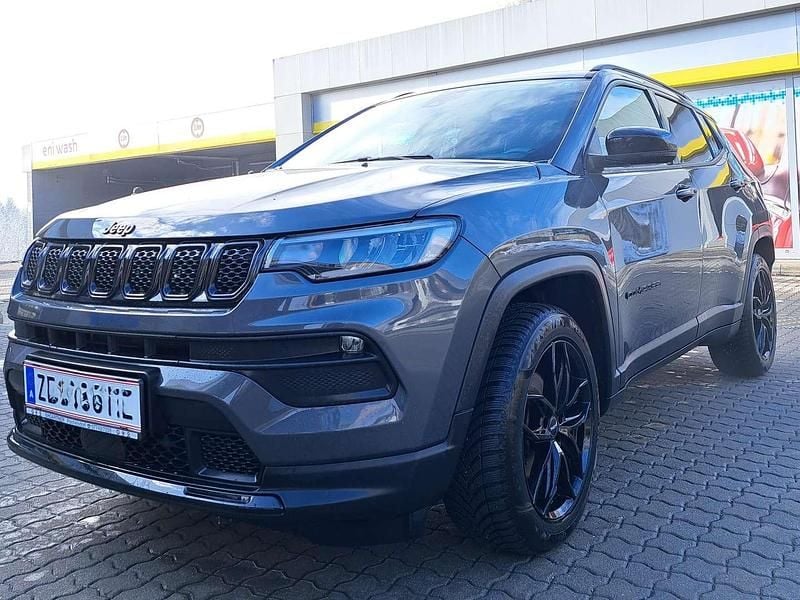 Gebraucht 2023 Jeep Compass Night Eagle SUV | € 25.900 (Fairer Preis) - Bild 1/4