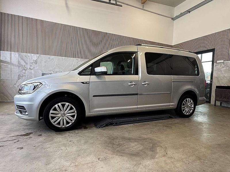 Gebraucht VW Caddy Maxi Comfortline 102 PS (75 kW) 2020 Silber Van / Kleinbus