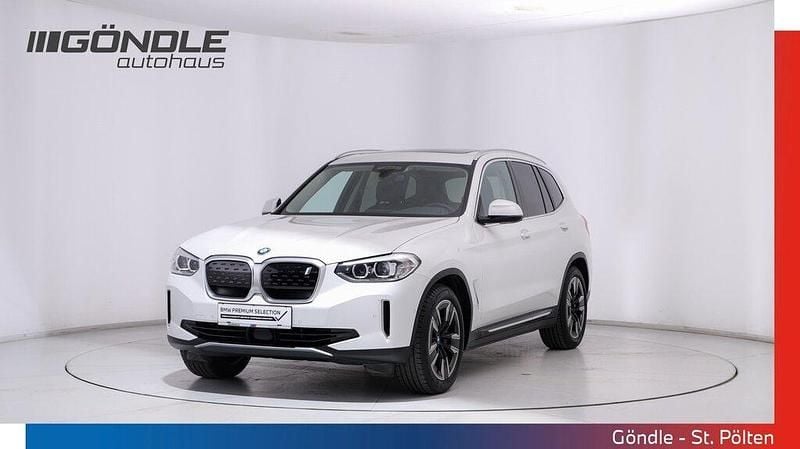 Mineralweiß Gebraucht 2021 BMW iX3 SUV | € 32.990 (Fairer Preis) - Bild 1/1