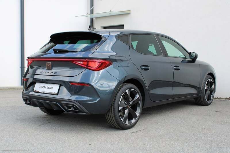 Gebraucht Cupra Leon 150 PS (110 kW) 2024 Mittelgrau  metallic