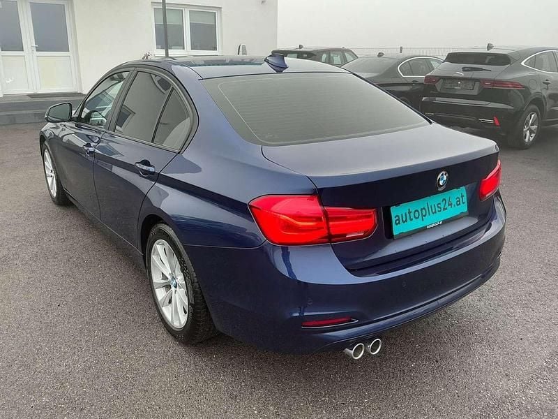 Gebraucht BMW 330 258 PS (189 kW) 2018 Blau Limousine