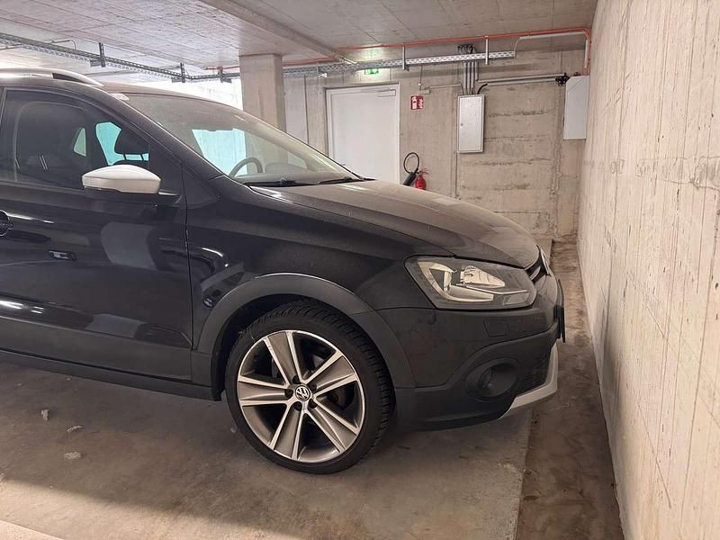 Gebraucht VW Polo Cross 105 PS (77 kW) 2011 Schwarz Kleinwagen
